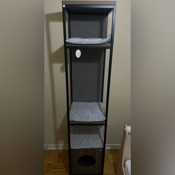 Cat Tree / Cat House - Picture 3 of 5